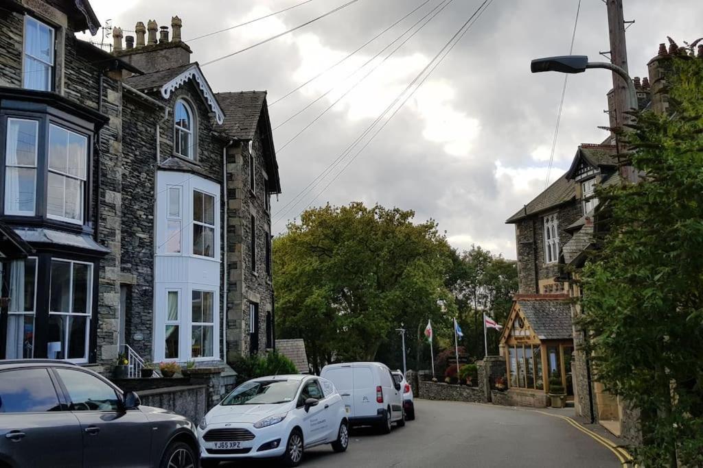 Lyndale Self-Catering Apartment Sleeps 4 Windermere Extérieur photo
